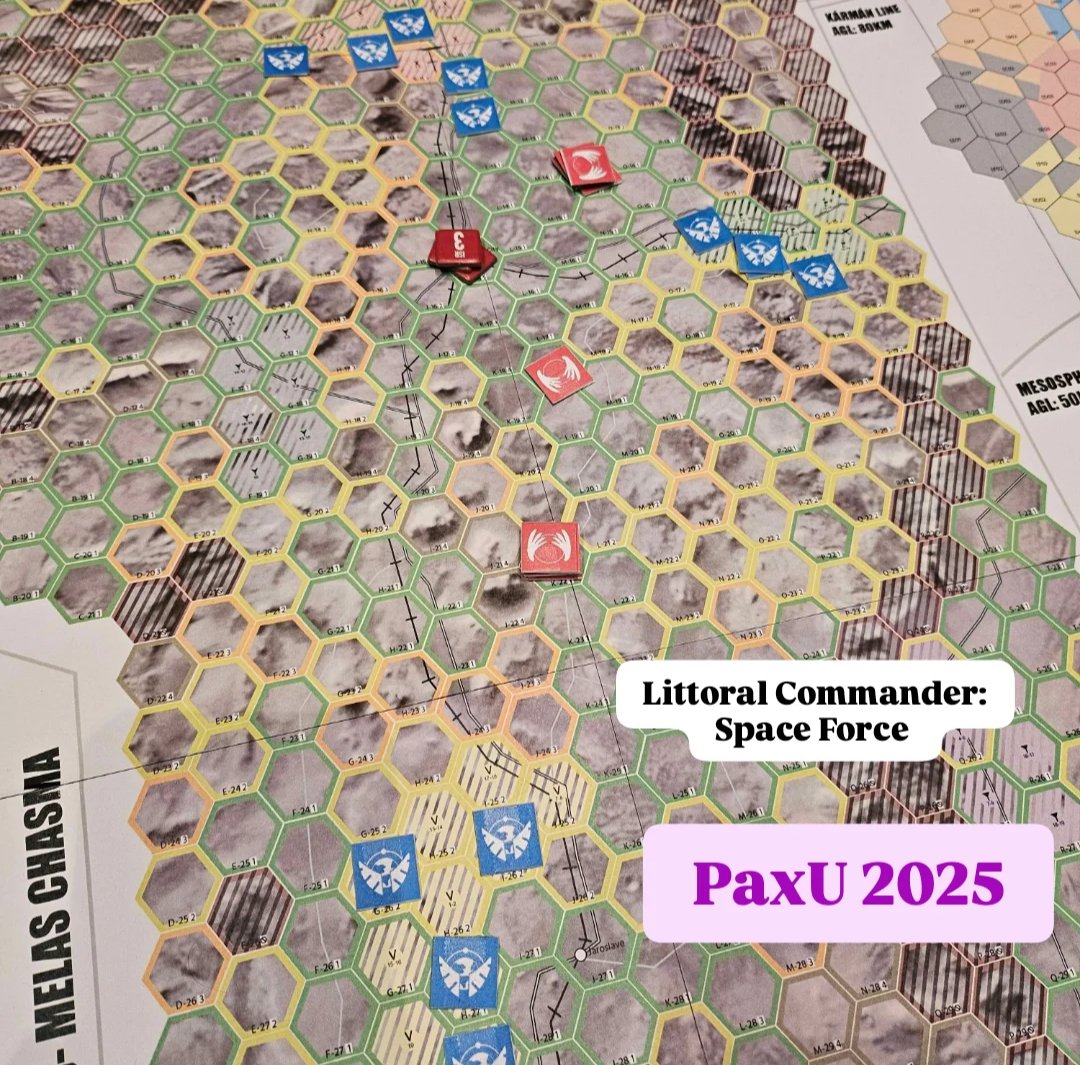 drwictz's tweet photo. The invaders appear to position itself to attack from 3 directions - #littoralcommander : #SpaceForce at #PaxU #Paxunplugged #PaxUnplugged2025 https://t.co/yf2PExCMmD
