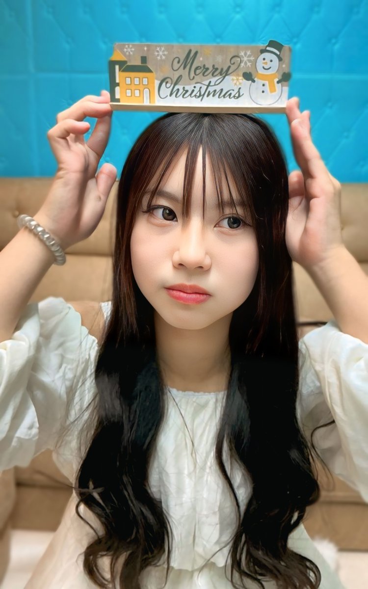 Erphy731Hiroaki's tweet image. 11/3(月) 16:10〜16:50 セッション
大阪 ロード撮影会
エムズスタジオ

クリスマス イブ ⛄️❄🎄✨️
まで…あと１カ月~🌟

もかちゃん❤

#SPATIO
#もか❤
@moca__0202
#これでもか

大分 ご当地アイドル
レッド担当❤