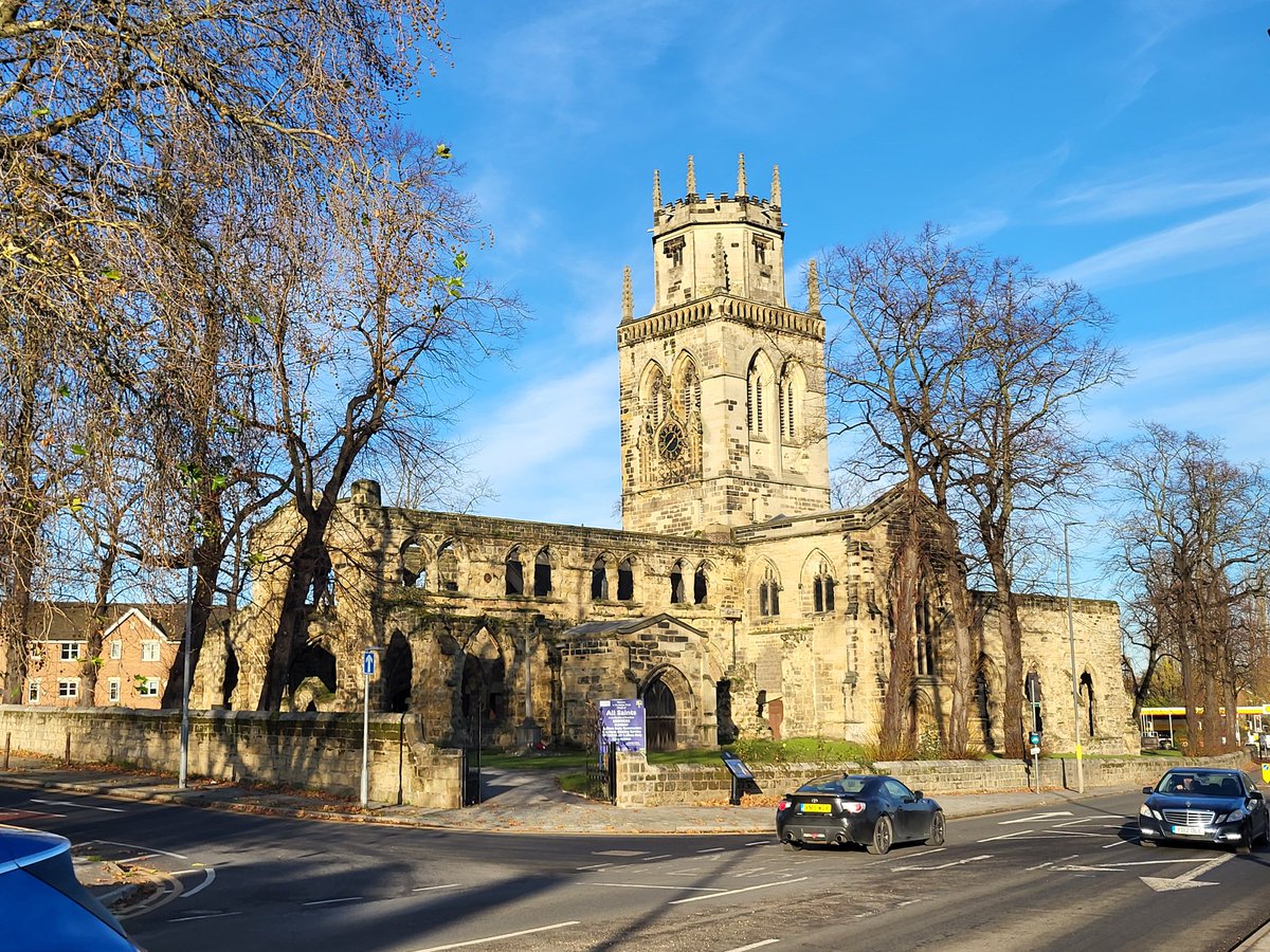 LennoxLudi65's tweet image. Vor zwei Tagen habe ich meinen 60. Geburtstag in #England gefeiert. Vom Stützpunkt #Doncaster aus wählte ich #Pontefract als Ziel für diesen Tag. Ein kleiner Pub Walk war immerhin machbar ☺️ Alles richtig gemacht 😇 Danke an alle, die an mich gedacht haben.