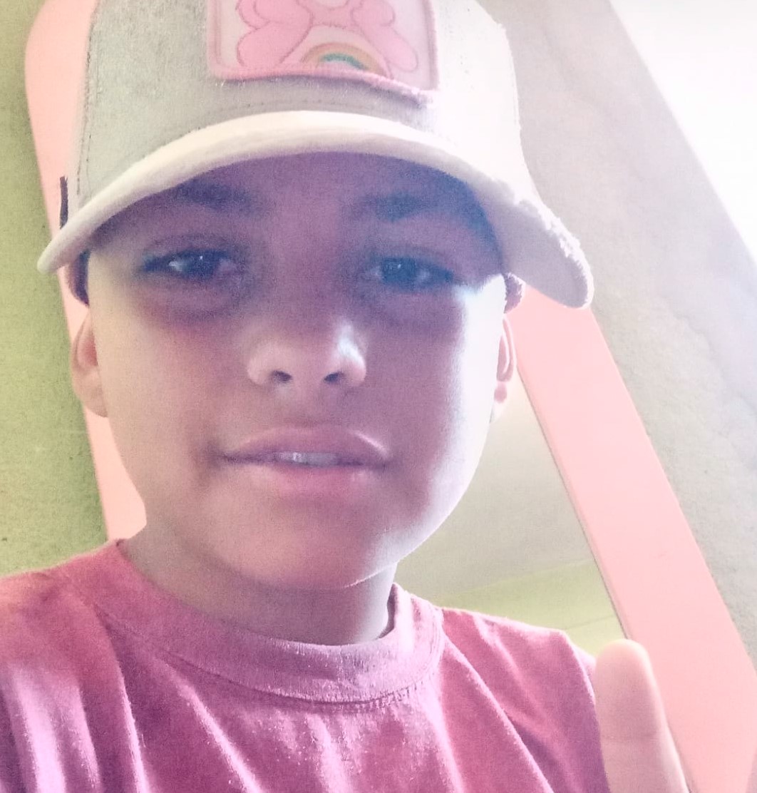 desaparecidaorg's tweet image. Simón Joaquín Alanis tiene 14 años, desapareció el 19/11/25 en Hurlingham. provincia de Buenos Aires. Se hizo la denuncia. Por favor compartir y avisar #Urgente a la policía local, o al☎️ 911  

#Hurlingham #BuenosAires