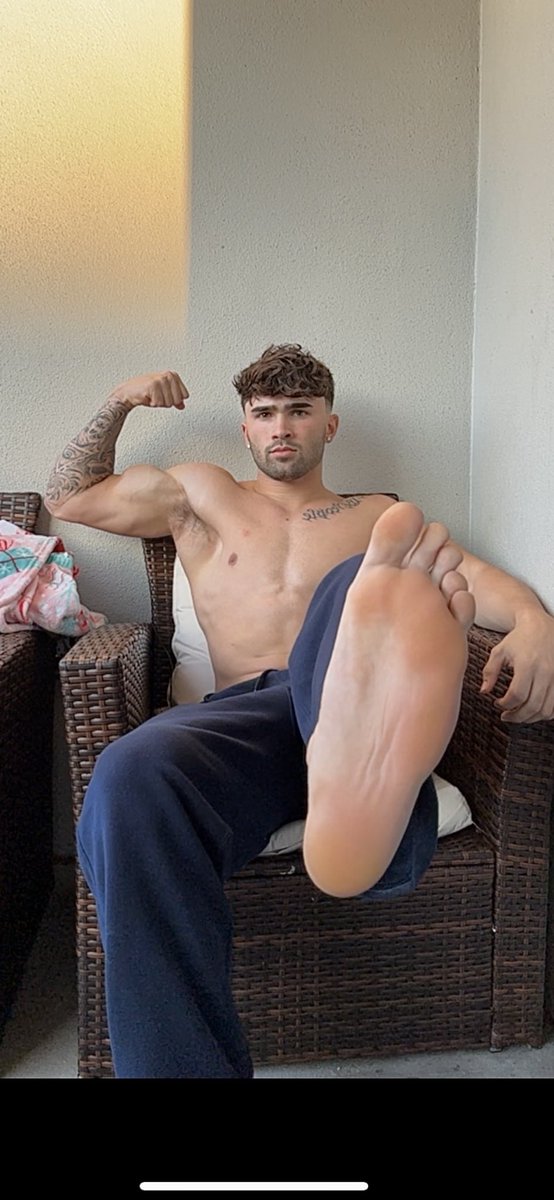 Pure power. Now give it a ki$$