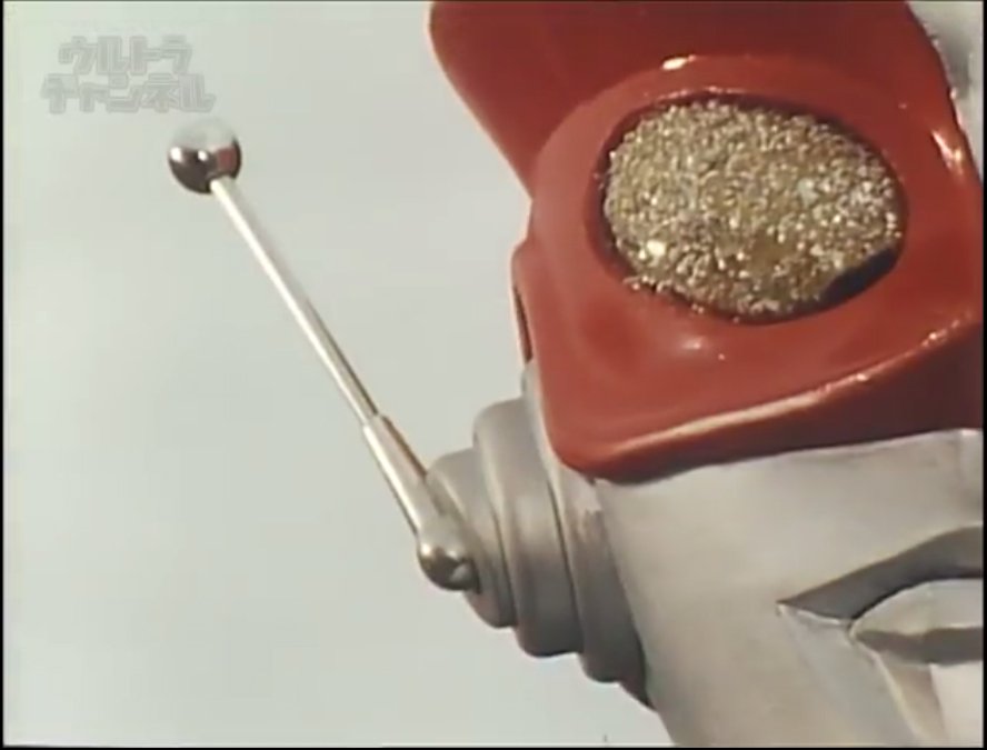 rakuichirakuthe's tweet image. 2026年、赤いヒーローが活躍する新シリーズ
【PROJECT R.E.D.】始動!!

アナタ円谷だから出れませんよ…？

#ProjectRED