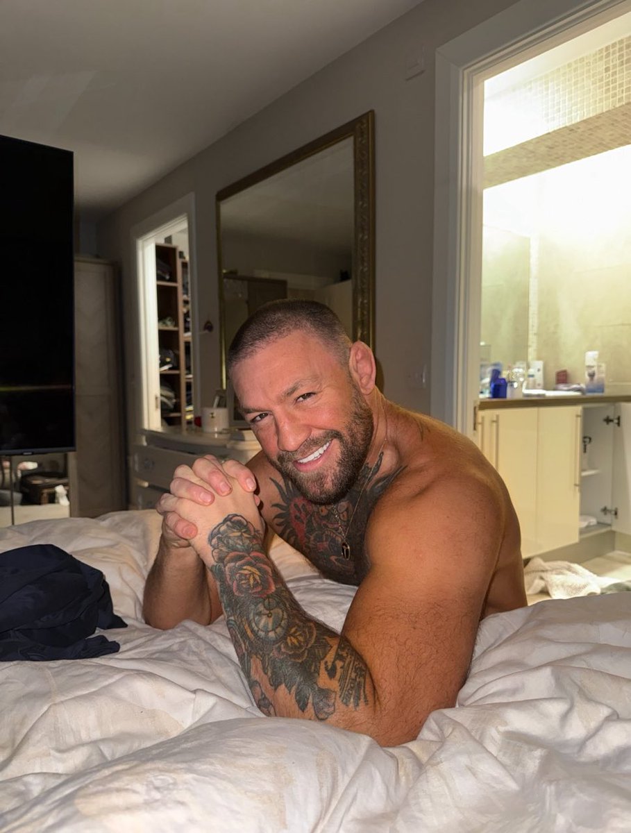 rektmando's tweet image. crypto bros after praying for one final Sunday scam wick