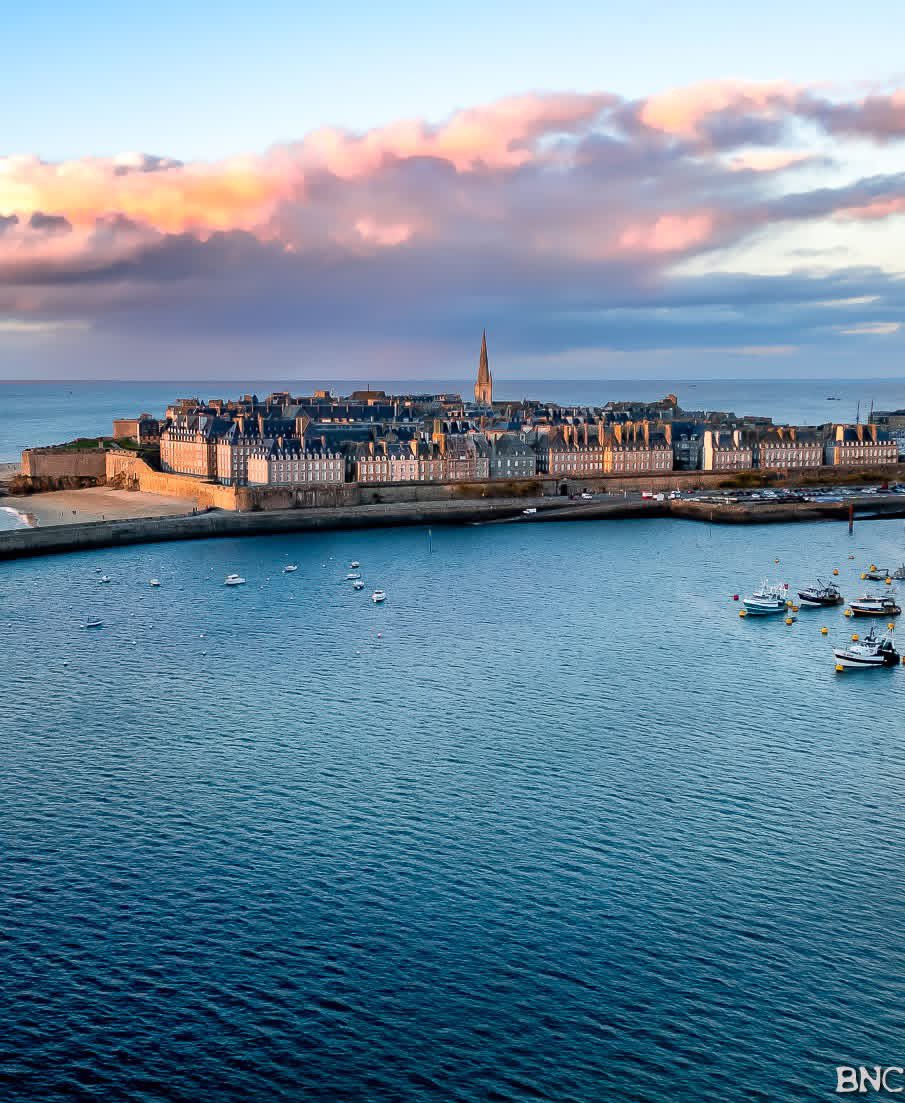 veritebeaute's tweet photo. Saint Malo https://t.co/3gpoMymnsk