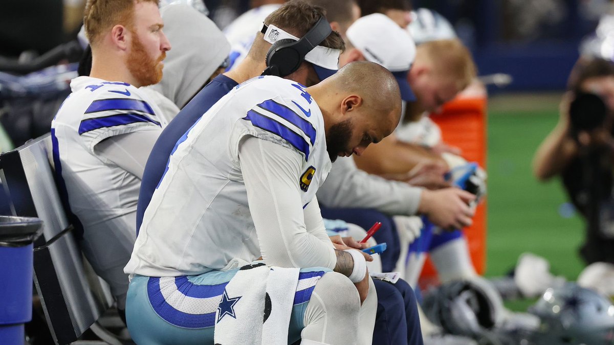 PBSportstalks's tweet image. That’s been #Dakprescott his entire career and people are afraid to call it out. 
Middle of the road QB at best. 

#Cowboys 
#cowboysnation 
#dallas