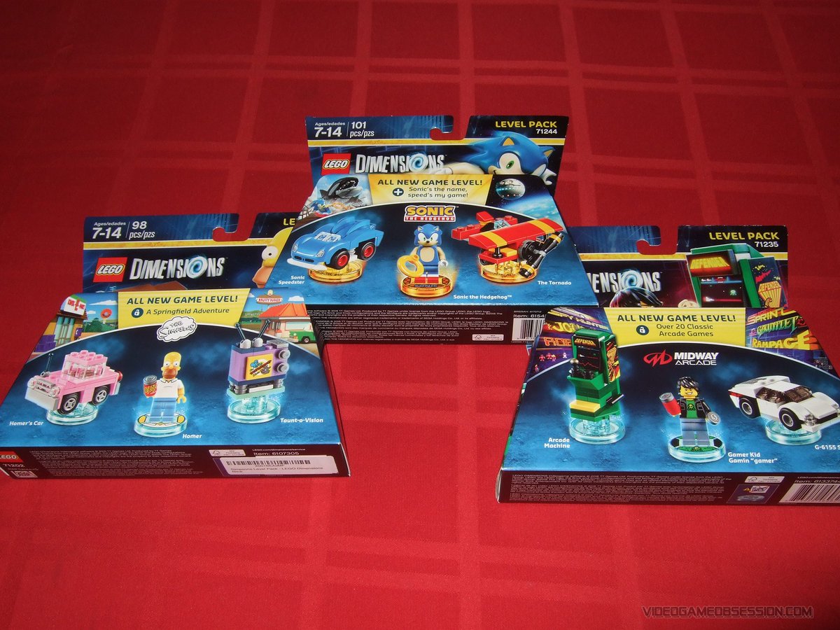 matthewhenzel's tweet image. Anyone ever tried #LEGO #Dimensions? I got this as a gift for the #PS4 +Simpsons, Sonic, Midway packs. Midway has 23 games, inc: Blasteroids, Super Sprint, Defender I/II, Gauntlet I/II, Joust I/II, Marble Madness, Paperboy, Rampage, Road Blasters, Robotron 2084, Spy Hunter, etc.