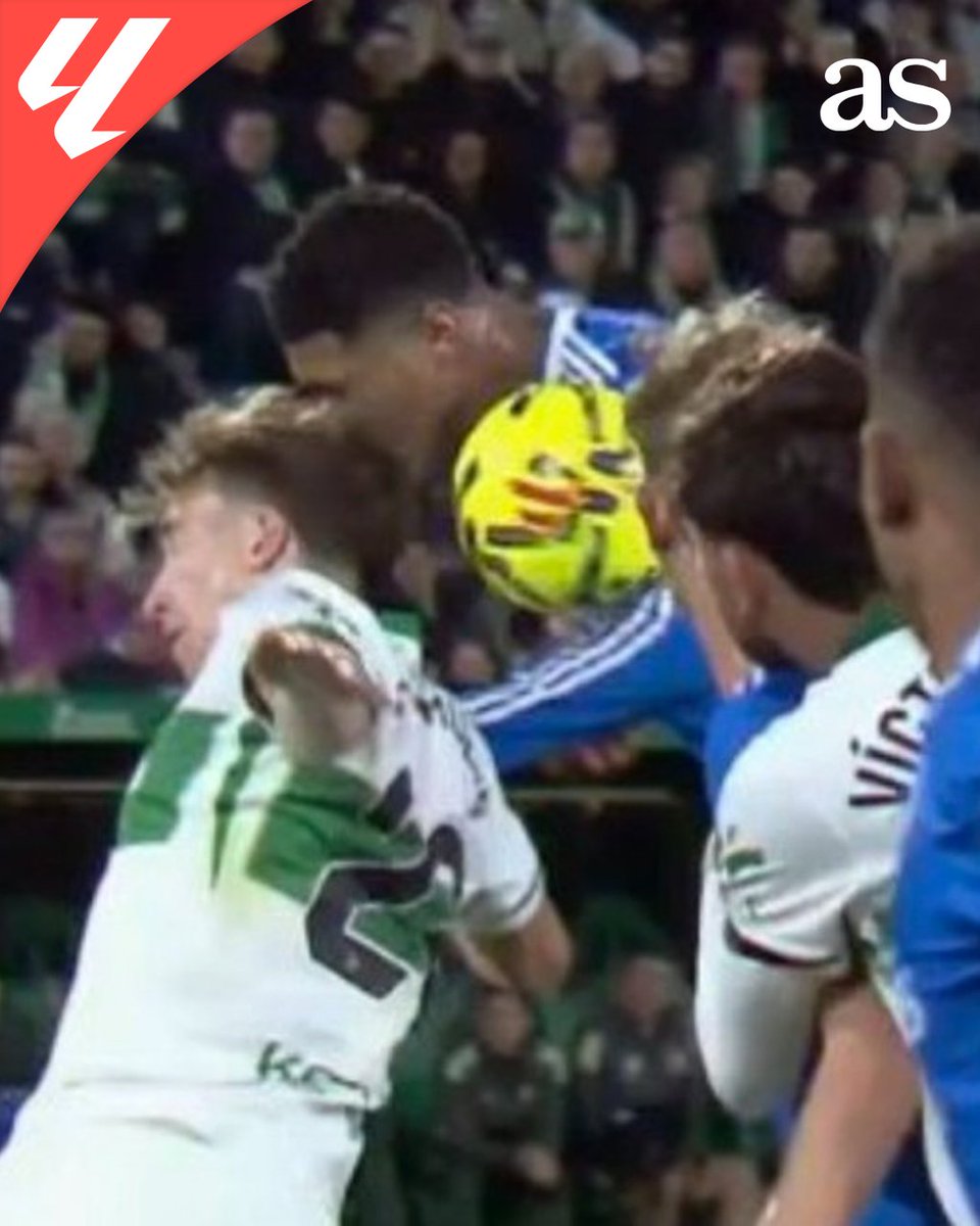 ECFenfurecido's tweet image. 2-2 jugando contra esto eh.