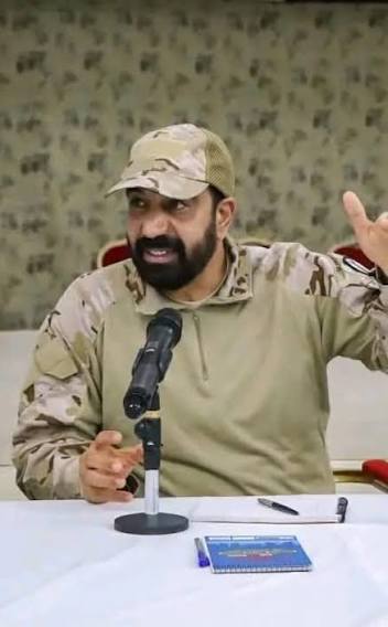 سر وعين الله ترعاك..

حامي حمى #حضرموت الجيد، القائد العظيم صالح بن الشيخ ابوبكر.
وفقك الله في كل خطوة، ولا عزاء لشلل العزب والمشردين وضائعي الهوية.

#الجنوب_العربي