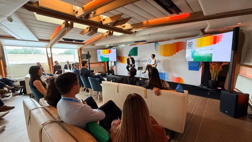 garciabarace's tweet photo. 🖥️📱 #Tecnología | Cómo la #InteligenciaArtificial está cambiando el trabajo en Hispanoamérica. Por @OpyMorales #Google https://t.co/UCu3Oe9uht #SantiagoBilinkis #AdrianaNoreña #ThinkWithGoogle #IA #Hispanoamérica @ThinkwithGoogle vía @infobae https://t.co/VOXbFXxoxW