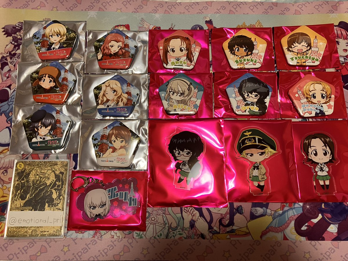 ガルパン 三井住友 クレジットカード アクキー 缶バッジ ガルパン 三井