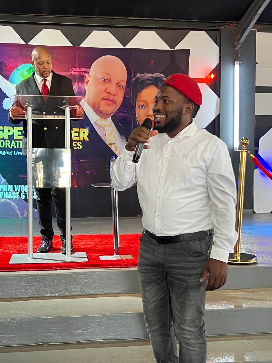 effsubregionc's tweet photo. ♦️♦️♦️In Pictures ♦️♦️♦️

Sub-Region C secretary alongside the SRCT and member of the Sub-Region did a church visit in Tshepisong at Gospel Power Restoration Ministries.

#EFFSubRegionC #EFF #economicfreedomfighters https://t.co/ZvvjFuJAUD