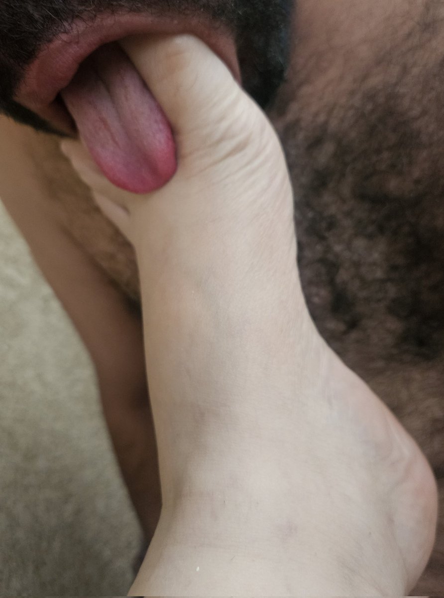 اتمنى اجد عمة يمنية عنيفه مسيطرة قويه فاجرة مجرمه