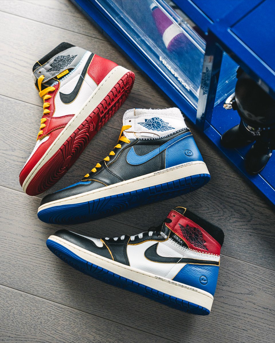 fullress's tweet photo. 【2026年 2/6 発売予定】
FRAGMENT × UNION × NIKE AIR JORDAN 1 RETRO HIGH OG SP (フラグメント ユニオン ナイキ エア　ジョーダン レトロ ハイ) IO7847-001/IO7847-002/II7282-100]

>> https://t.co/MUV1560biE
knowing_kicks https://t.co/aWtrJzfNRz