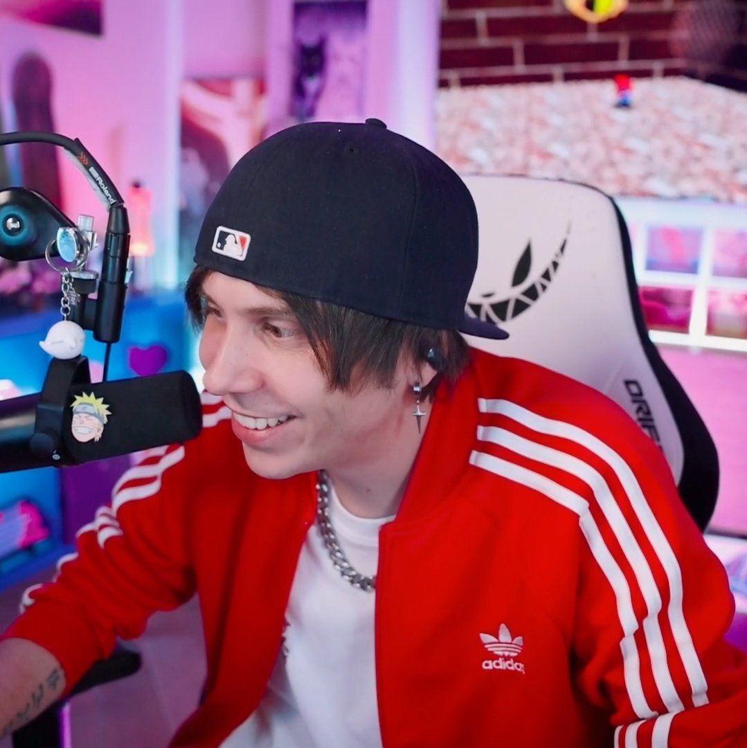 ⋆ ｡ﾟ⋆ <a href="/Rubiu5/">elrubius</a> ｡ﾟ⋆
Gracias por el stream ✨ los últimos squids han estado increíbles Cinema 
Se disfrutaron un montón 
Descansa rey, nos vemos pronto <3 tkm