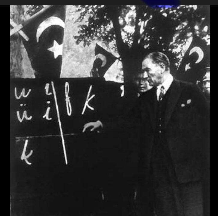 <a href="/SabriAmca1453/">Sabri Amca</a> Atatürk ü örnek aldığınız için teşekkür ederiz 🙏
Gazi
Başkomutan 
Başöğretmen
😇😇😇😇
Nereye yazarsanız yazın;
Başöğretmen dediğiniz zaman karşınıza çıkacak kişi;