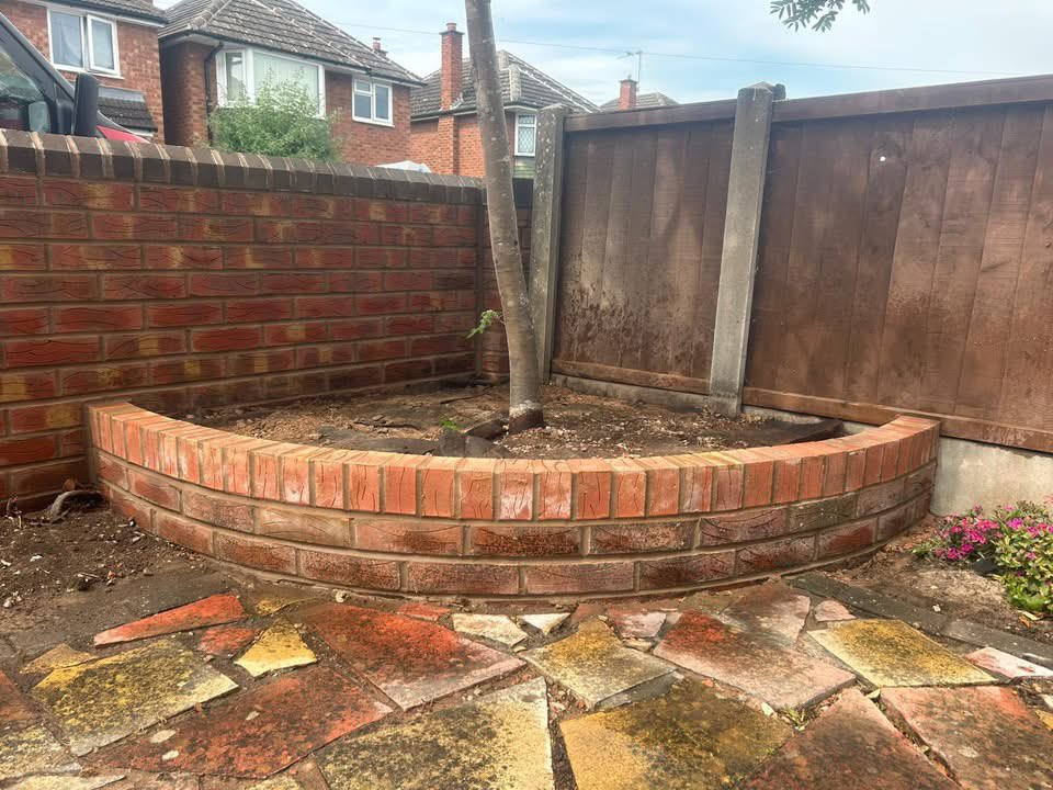 allaboutnewport's tweet photo. Is your house ready for the season? We make winter prep easy, efficient, and affordable!
BGH Builders 07903 316966 or visit 👉https://t.co/FLwZTd49kA
#allaboutnewport #homeimprovements #builder #restoration #HomePrep #WinterProofing #LocalBusiness #PropertyRepair https://t.co/0hfi09YlVP