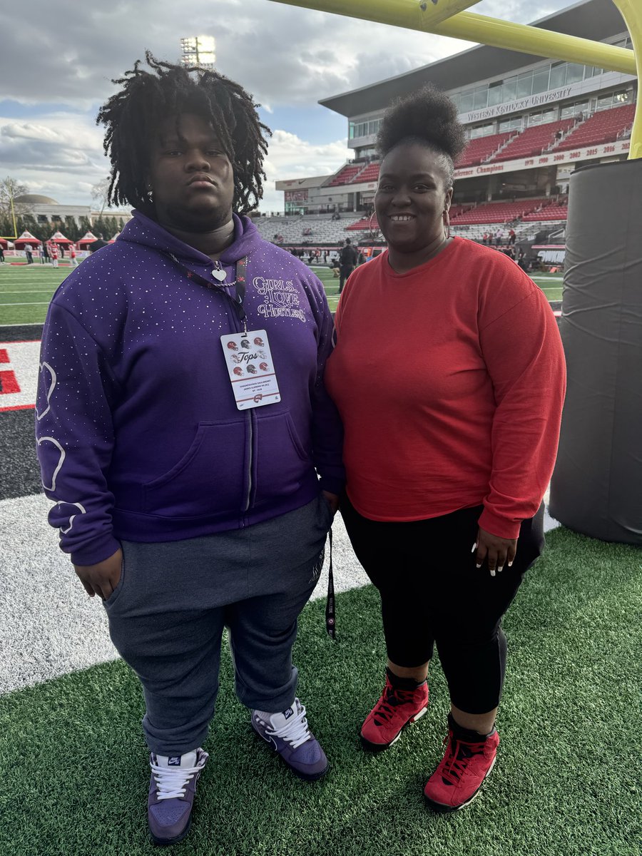 CJSaulsberry28's tweet photo. Enjoyed my unofficial visit to @WKUFootball! https://t.co/RKU7TJP1xm