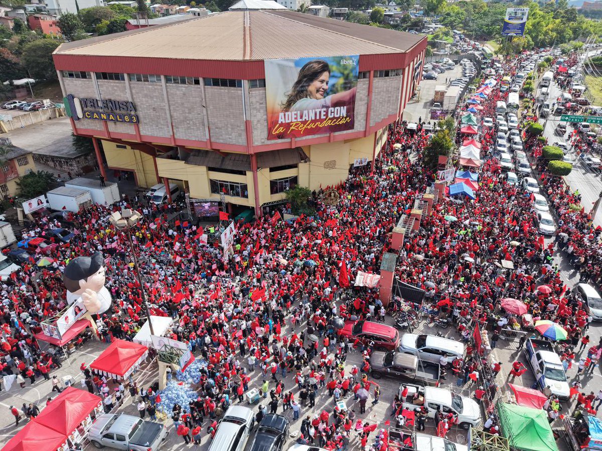 “INSTRUCCIONES PRECISAS, ATENTOS TODOS PARA LA VICTORIA TOTAL Y PERFECTA” - Rixi Moncada <a href="/riximga/">Rixi Moncada</a> 

“Escuchen para que el mensaje se transmita a nivel nacional. Sin preocupaciones, sin alterarse, sin dejar que nos provoquen.

Ellos tienen alterado el TREP, pero el TREP es un