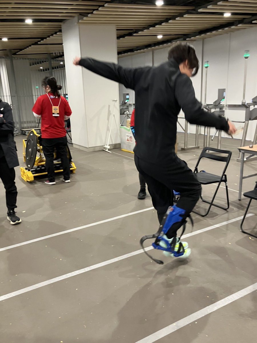 nagasegroup's tweet photo. #NAGASEカップ 国立競技場では義足🦿や競技用車いすレーサーに触れられる体験エリアが大盛況‼️立って移動できる車いす #Qolo や音声でスポーツ観戦を楽しむ #チアホン も登場。入場無料、ご来場お待ちしております😊 https://t.co/Aguq2JxTfq