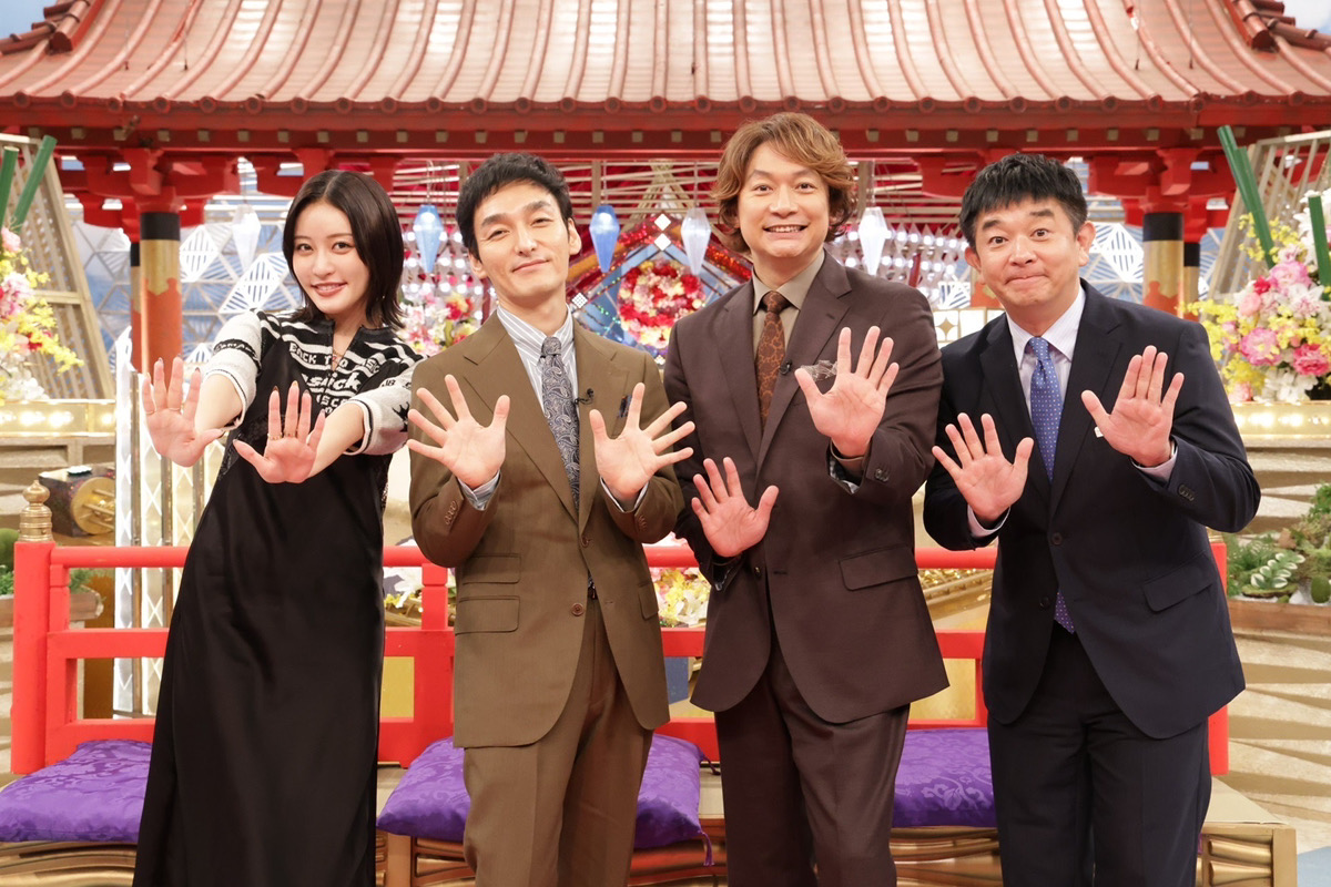 atarashiichizu's tweet photo. 草彅剛、香取慎吾ダブルMC、フジテレ��『大相撲フードバトル』詳細・コメントが到着！11月28日（金）に放送迫る
https://t.co/BxFa7hpGZF

#新しい地図
#atarashiichizu
#草彅剛
#TsuyoshiKusanagi
#香取慎吾
#ShingoKatori https://t.co/fFnnCCFRCL