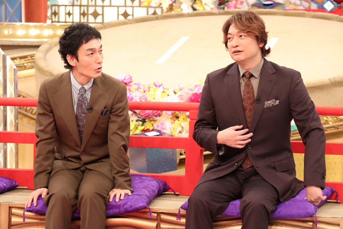 atarashiichizu's tweet photo. 草彅剛、香取慎吾ダブルMC、フジテレ��『大相撲フードバトル』詳細・コメントが到着！11月28日（金）に放送迫る
https://t.co/BxFa7hpGZF

#新しい地図
#atarashiichizu
#草彅剛
#TsuyoshiKusanagi
#香取慎吾
#ShingoKatori https://t.co/fFnnCCFRCL