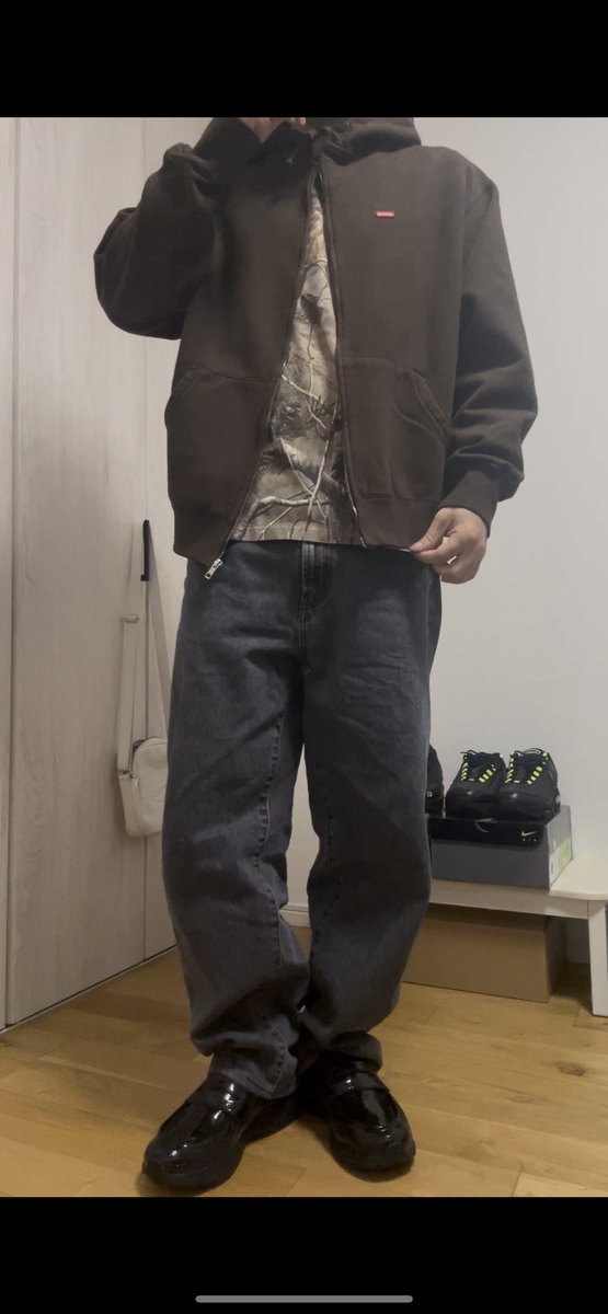 Small Box L/S Tee Realtree® AP Camo Small Box Zip Up Hooded