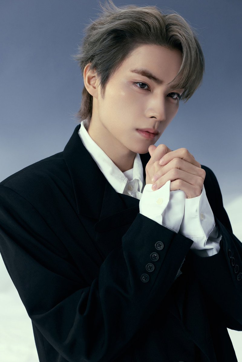 ateezsfavcat's tweet image. its insane that someone can be this beautiful 

#WayV #威神V #白色定格
#WayV_EternalWhite