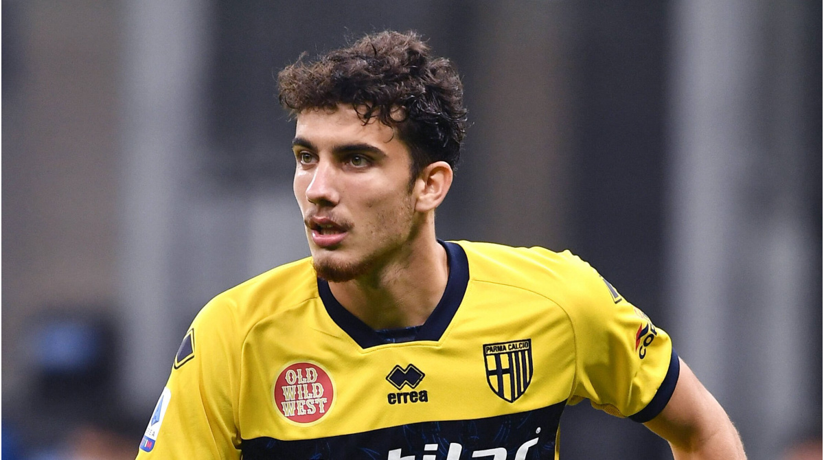 Göztepe Karşısında 90 Dakikada Botond Balogh

Top çalma (başarılı) 1 (1)
Tehlike Engelleme 4
Geri Kazanma1
Zeminde İkili Mücadele (Kazanılan)5 (3)
Hava Topu Mücadelesi (Kazanılan) 11 (7)
Kilit Pas 1
İsabetli Pas 37/42 (88%)
Uzun Top (İsabetli) 1/3 (33%)
Topla Buluşma 52