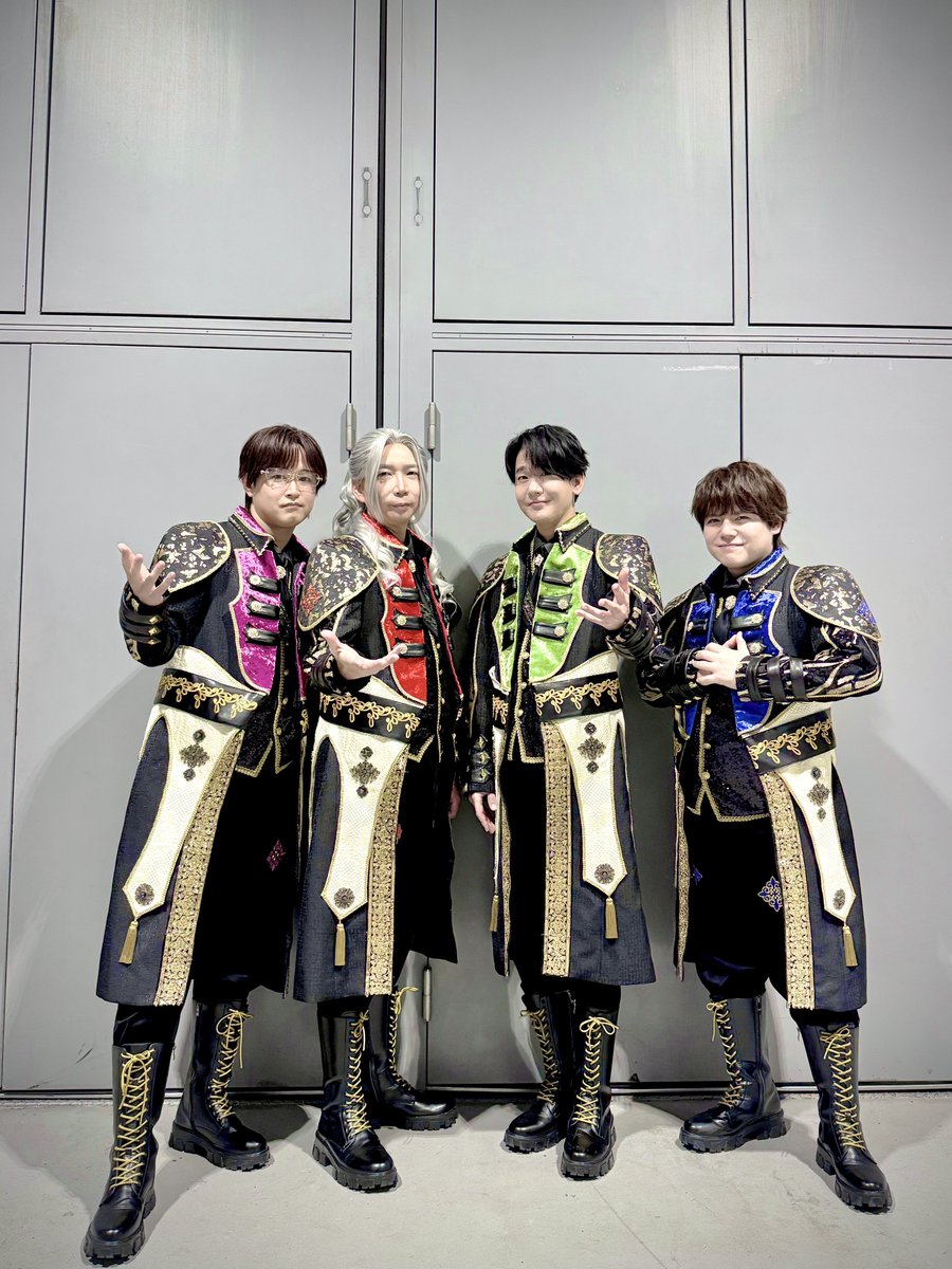 MY_MURMUR's tweet image. さいたまスーパーアリーナで3DAYS開催『Ensemble Stars!! Cast Live
Starry Symphony - Superbloom -』
そのDAY2にEdenは出演いたしました。
「乱凪砂と貴方を繋ぐのが私の務め」と今回も努めた次第です。彼の存在を一瞬でも感じて頂けたのであれば幸いです。
#スタフォニ