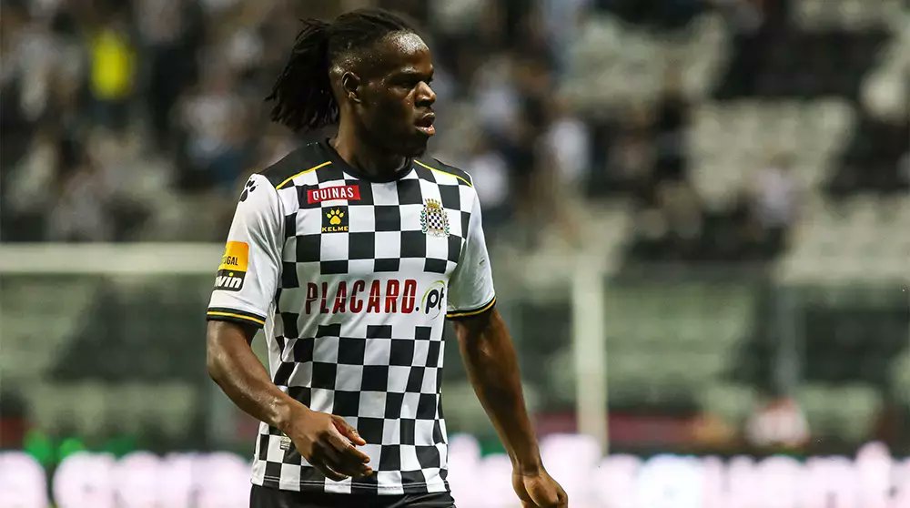 Kasımpaşa Karşısında 90 Dakikada Gaius Makouta

Kilit Pas 2
İsabetli Pas 58/63 (92%)
Topla Buluşma 78
Top Sürme (Başarılı) 2 (2)
Top çalma (başarılı) 3 (3)
Geri Kazanma 9
Zeminde İkili Mücadele (Kazanılan) 8 (7)
Hava Topu Mücadelesi (Kazanılan) 4 (2)