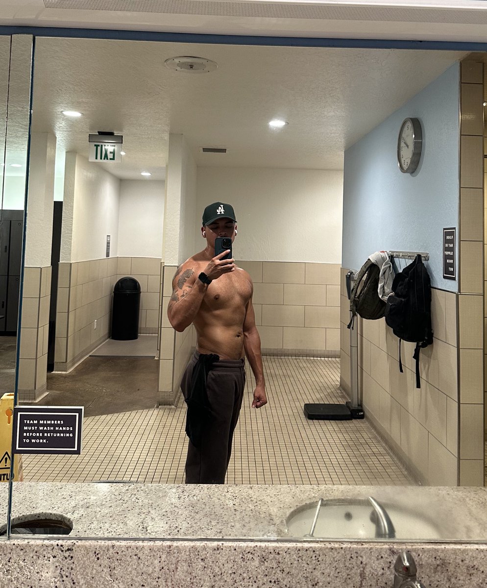 Adventure_papi's tweet image. Home for the holidays 🔥