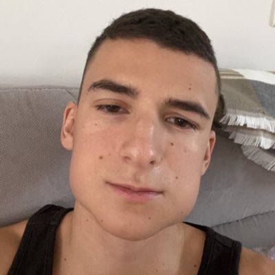 Rankou45 tweet media