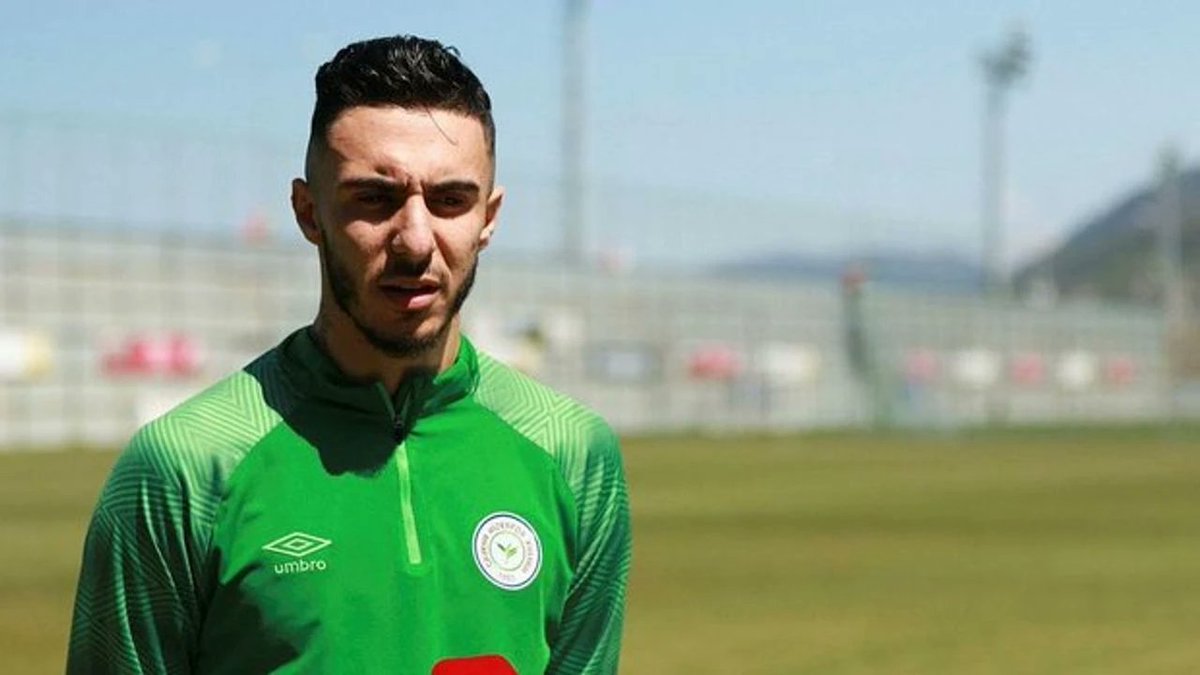 Samsun Karşısında 90 Dakikada Emirhan Topçu

Top çalma (başarılı) 1 (1)
Tehlike Engelleme 2
Geri Kazanma 8
Zeminde İkili Mücadele  8 (5)
Hava Topu Mücadelesi 2 (1)
Orta 5 (1)
İsabetli Pas 78/90 (87%)
Uzun Top (İsabetli) 4/9 (44%)
Topla Buluşma 109
Top Sürme (Başarılı) 2 (2)