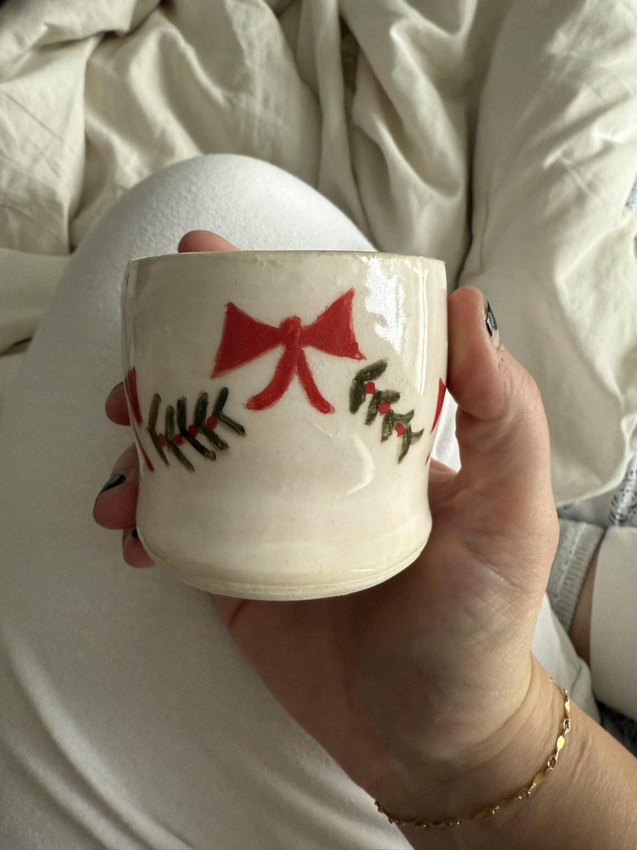 Julia__Garrett's tweet image. first wheel throwing attempt #wheelthrowing #ceramics