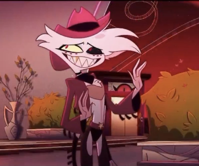 Prince_Hearts19's tweet image. It actually upsets me so much that both Charlie and Valentino dress Angel up like he’s a doll