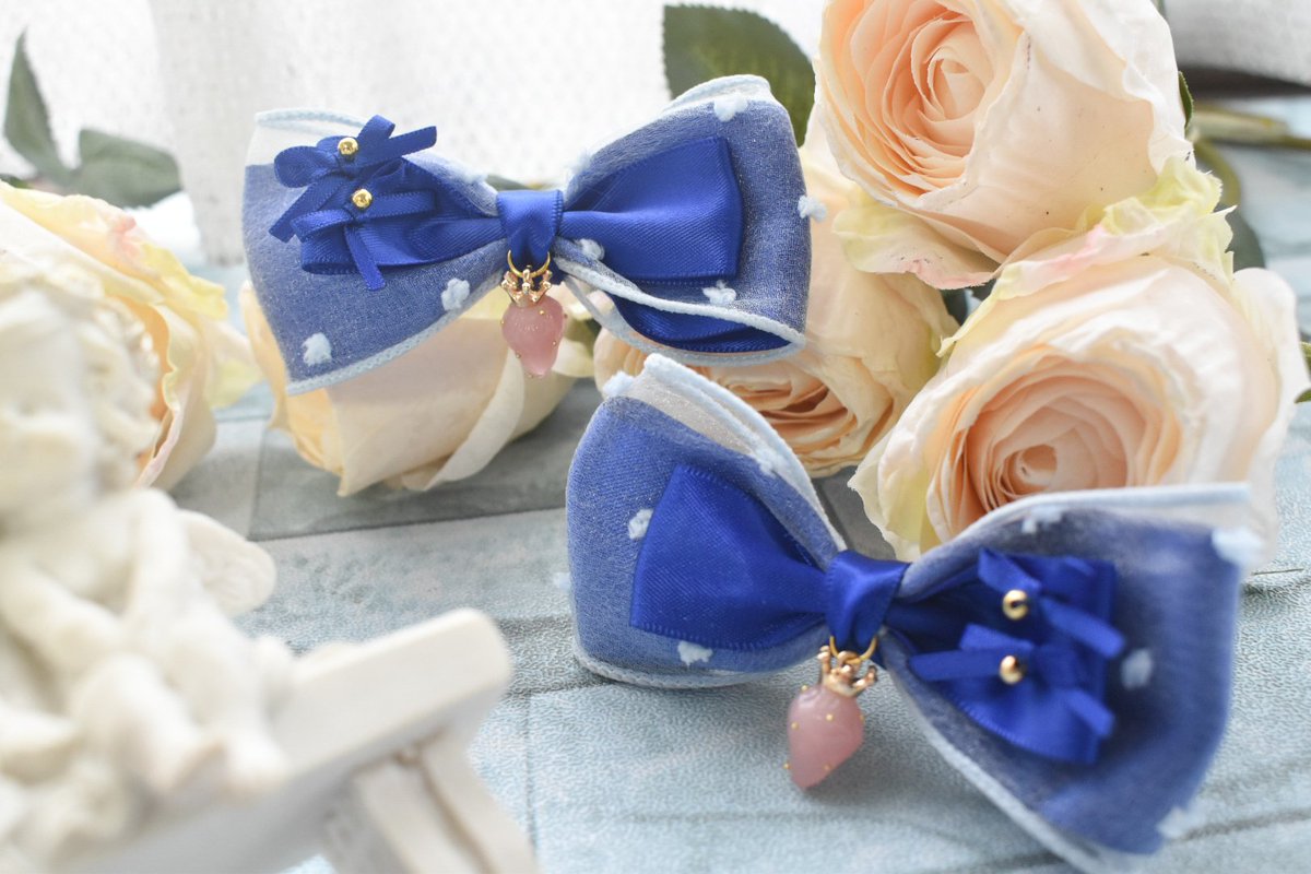 Waltz_with_Psyc's tweet image. 青担当の方向け、当店の青系おリボンを集めました🫧𓈒𓏸
深い青からパステルカラーまでご用意しております。
幅広いラインナップなので、あなただけのお気に入りが見つかるはず💙🩵

#カワスタ リボン祭りは11/26まで！
是非、ラフォーレ原宿4階Kawaii☆Stars様へお立ち寄りくださいませ✨