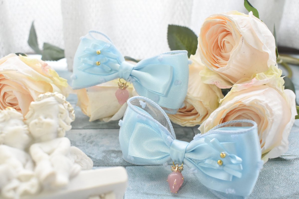 Waltz_with_Psyc's tweet image. 青担当の方向け、当店の青系おリボンを集めました🫧𓈒𓏸
深い青からパステルカラーまでご用意しております。
幅広いラインナップなので、あなただけのお気に入りが見つかるはず💙🩵

#カワスタ リボン祭りは11/26まで！
是非、ラフォーレ原宿4階Kawaii☆Stars様へお立ち寄りくださいませ✨