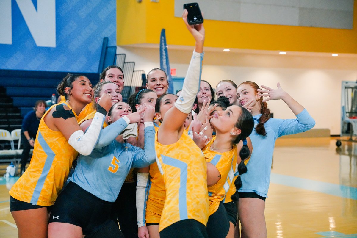 necwvolleyball's tweet photo. @LIU_Volleyball @LIUAthletics 🗣️ Hey Siri, play "All I Do is Win" by DJ Khaled.

#NECWVB x #NECChamps x @LIU_Volleyball https://t.co/PgGbHMYmm8