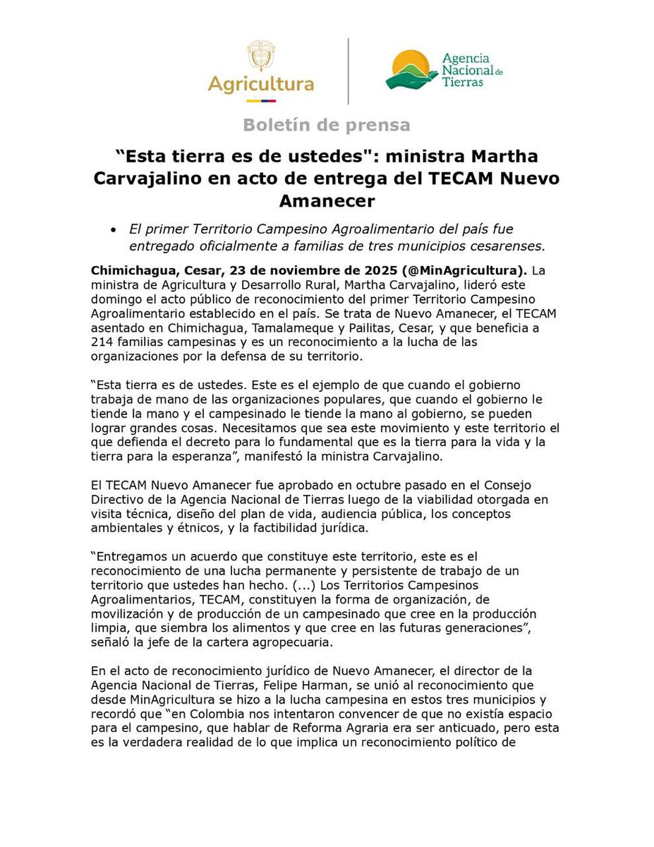 MinAgricultura's tweet photo. #BoletínDePrensa 🚨 | Hicimos la entrega oficial del primer Territorio Campesino Agroalimentario (#TECAM), 🌅 en Chimichagua (#Cesar), el cual beneficiará a 214 familias campesinas. 🧑🏽🌾👩🏽🌾 ¡Llevamos justicia social a quienes trabajan la tierra y son base de la nuestra #RevolucionPorLaVida! ✊🏽