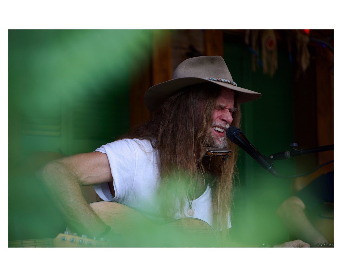 Chad_Edwardz's tweet image. Frog pond Saturday Social 11.22.25 w @graysoncapps @AndrewDuhon @EricErdmanMusic @gretchenpeters Corky Hughes ands Barry Walsh! 
#Silverhill, AL 

#nikon #frogpondsundaysocial #livemusic 

thefrogpondatbluemoonfarm.com