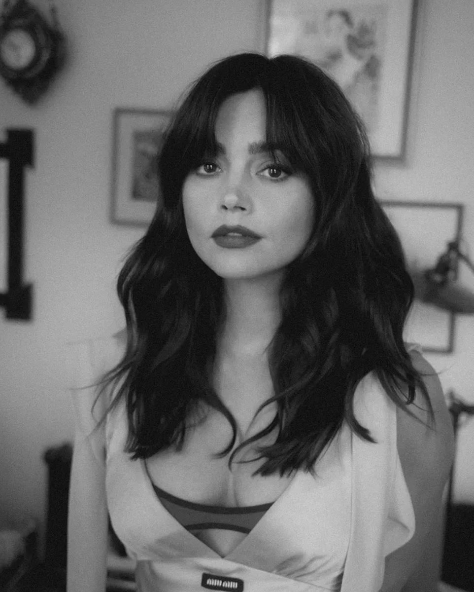 amyk1tty's tweet image. go to pinterest and search 🫧

𐙚 celebrity
𐙚 outfit
𐙚 quote
𐙚 aesthetic