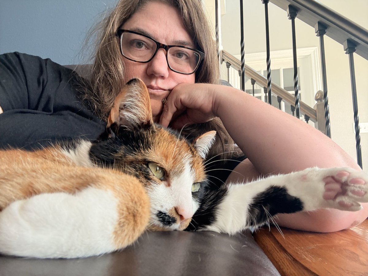 Carol Homco tweet media