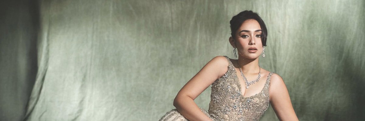 jasgibmeareason's tweet photo. @jasscalesofc GIRL I NEED THIS EXACT SAME VIBE, ENERGY ON YOUR BIRTHDAY THIS DECEMBER. PLEASE HAVE A MASSIVE PHOTOSHOOT WITH YOU LOOKING SO ETHEREAL, GLAMOROUS, ELEGANT, GORJAS!!!!!

BONGGAHAN MO PLEASE!!!!!!

I NEED THAT SO VERY MUCH PLEASE!!!!! https://t.co/3nEOJO4B2r