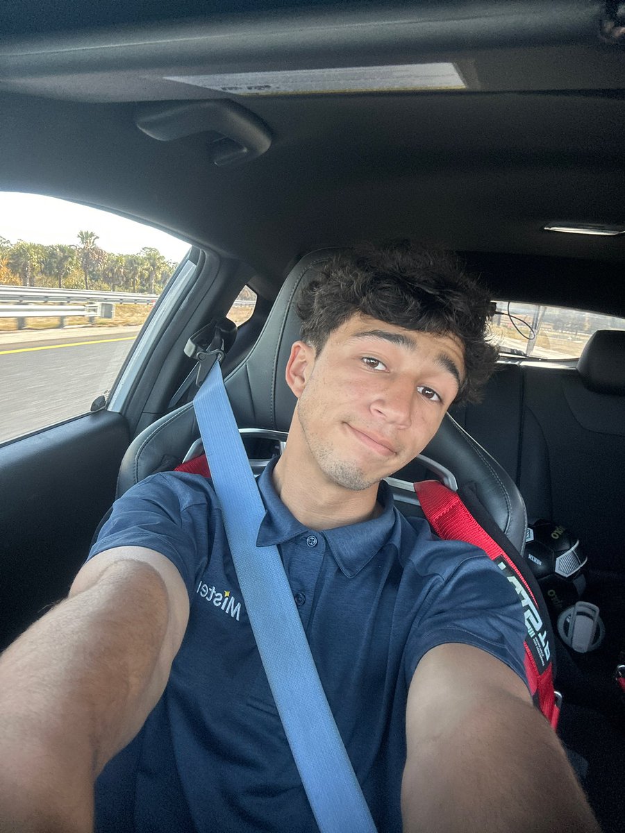 ApolloFolfsky🔜FWA tweet media