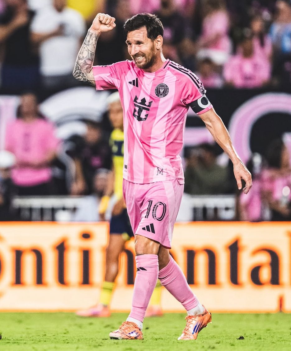 🚨 𝗟𝗜𝗢𝗡𝗘𝗟 𝗠𝗘𝗦𝗦𝗜 🇦🇷 𝗩𝗜𝗘𝗡𝗧 𝗗𝗘 𝗕𝗔𝗧𝗧𝗥𝗘 𝗟𝗘 𝗥𝗘𝗖𝗢𝗥𝗗 𝗗𝗘 𝗚/𝗔 𝗦𝗨𝗥 𝗨𝗡𝗘 𝗣𝗛𝗔𝗦𝗘 𝗙𝗜𝗡𝗔𝗟𝗘 𝗗𝗘 𝗣𝗟𝗔𝗬 𝗢𝗙𝗙 𝗠𝗟𝗦 🇺🇸🥵

⚽️ 6 buts
🎯 5 passes décisives

On rappelle qu’il a aussi 56 G/A en… 31 matchs de MLS 🤣🤣