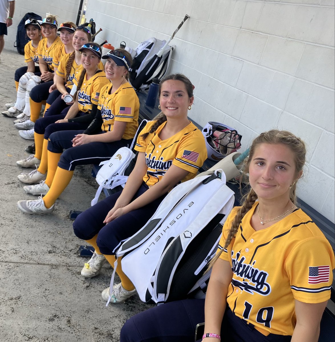 New Lenox Lightning tweet media