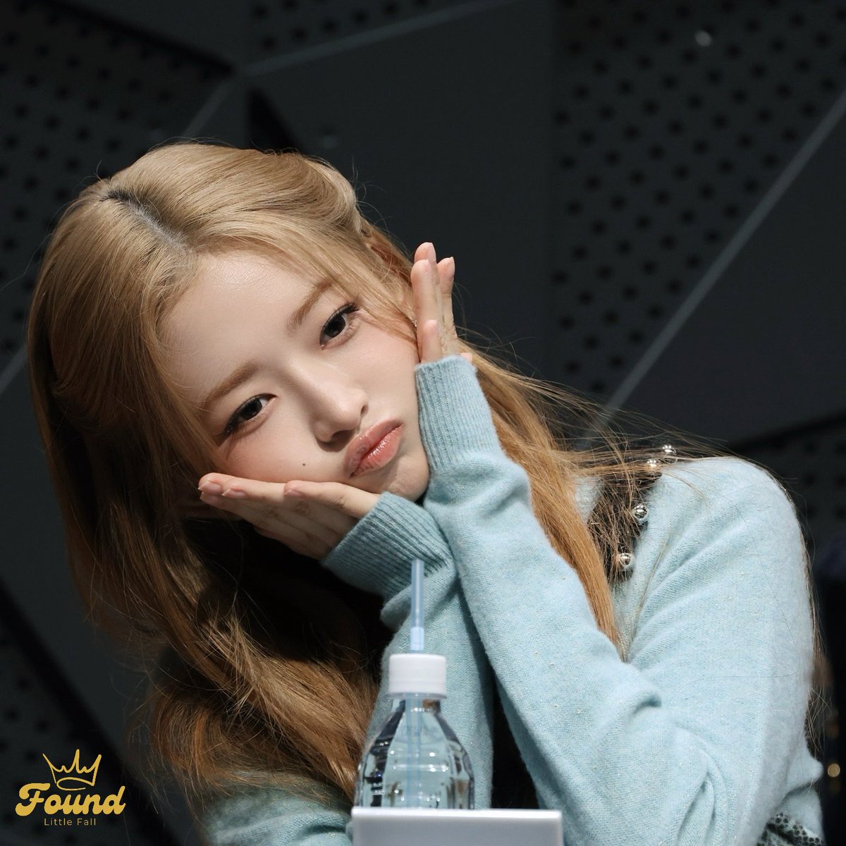 251123 IVE SECRET 全員サイン会 東京 ぎゃるぎに🐥✌ 服と髪色合って