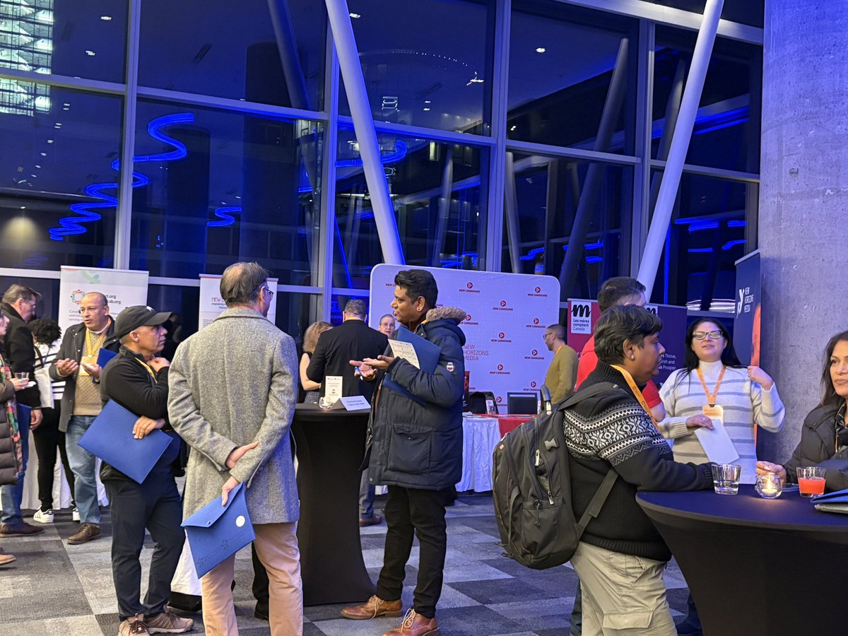 P2PConnects's tweet image. 👀 Ready to connect… and shout BINGO? 

#p2pconference #vvpconference