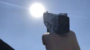fiyercrows's tweet image. is the sun bothering you queen