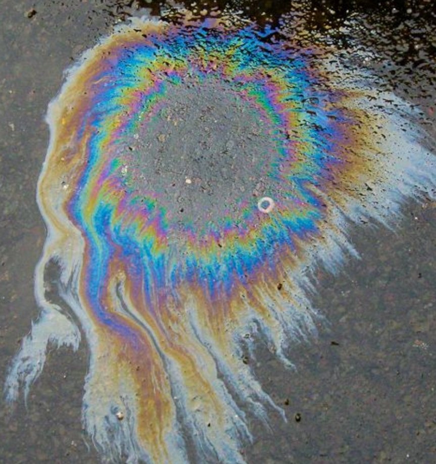 nogps1's tweet image. All chemicals unfortunately.. just like oil in a puddle...

Chemicals in a puddle 1st photo -
Chemicals in the sky 2nd photo

Please wake up people.. before it&apos;s too late!